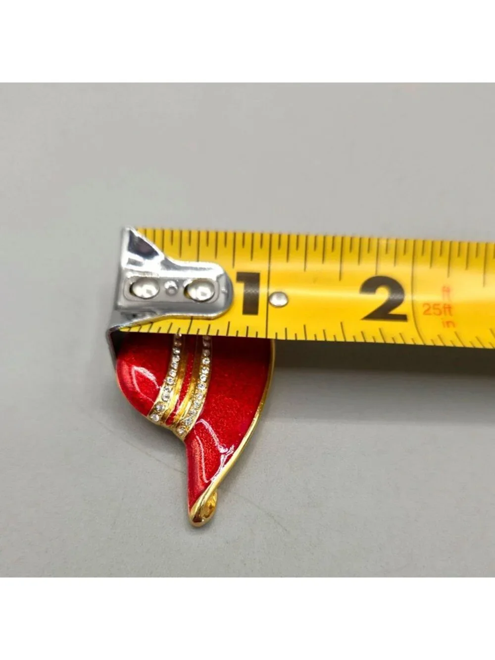 Vintage Red Hat Society Brooch Pin Red Enamel Rhinestone Gold Tone 2